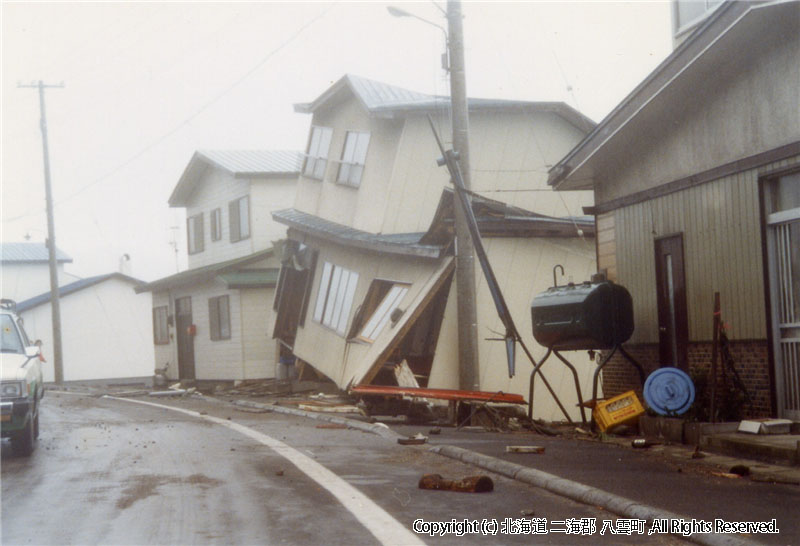 昭和62年　台風12号から変わった低気圧被害　家屋被害