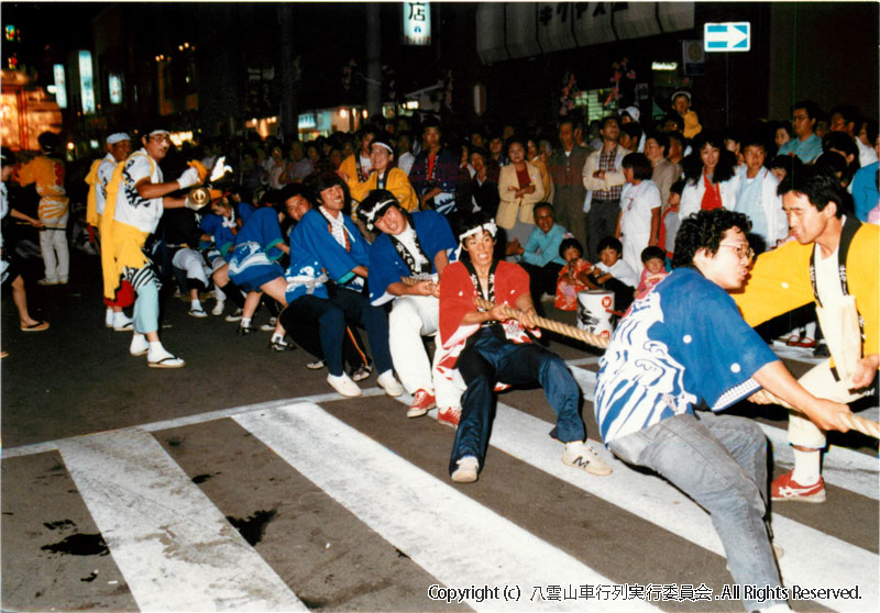 1987年　第5回　八雲山車行列