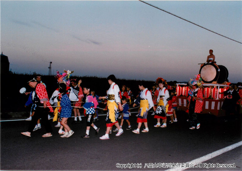 1990年　第8回　八雲山車行列