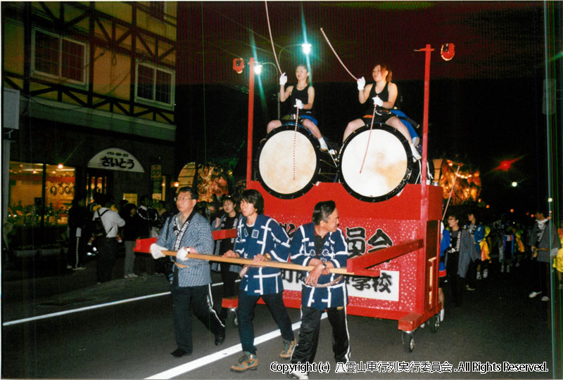 2001年　第19回　八雲山車行列