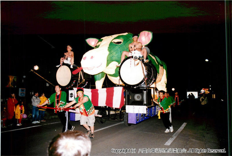 2001年　第19回　八雲山車行列