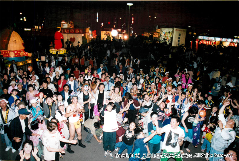 2004年　第22回　八雲山車行列