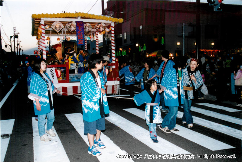 2004年　第22回　八雲山車行列