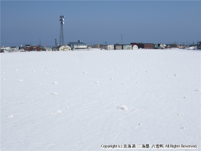 H18.03.05　雪のドーナツ状風景（三杉町）